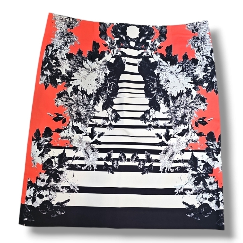Kenneth Cole New York Coral And Black Floral Print Pencil Skirt - Size 4